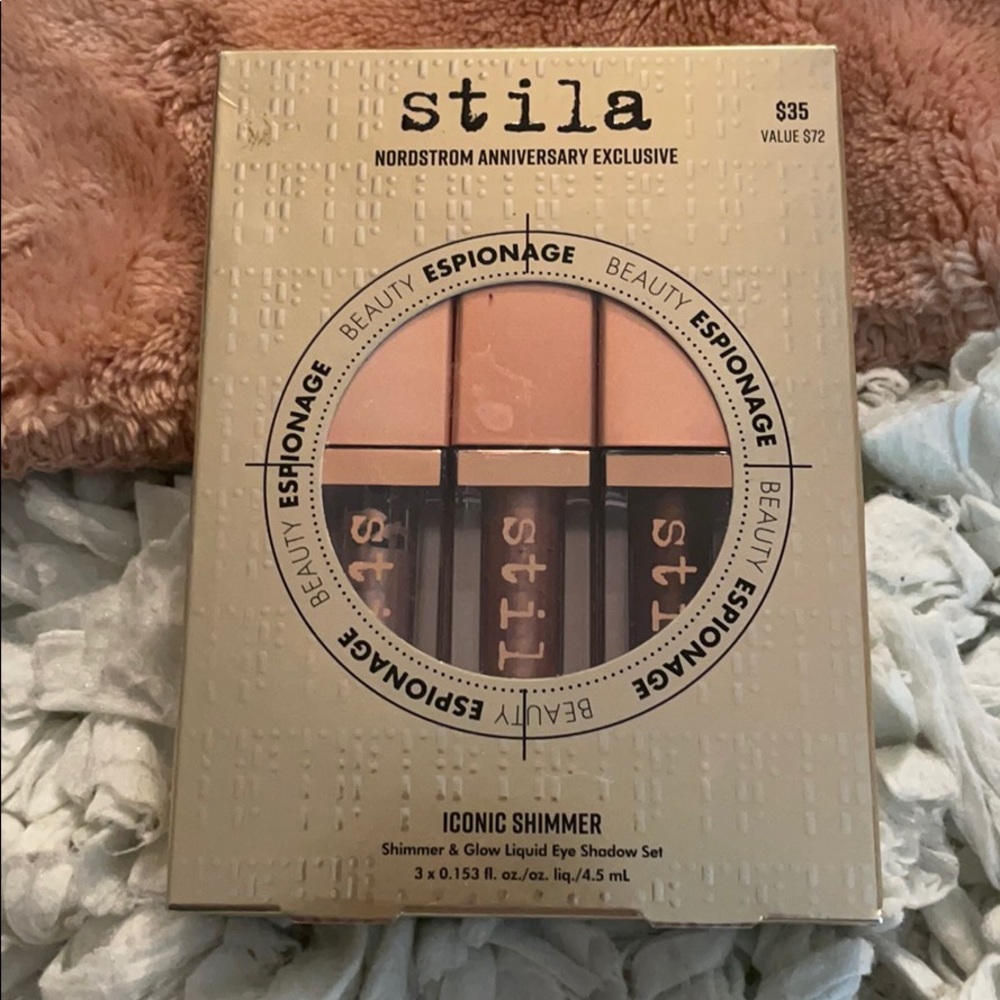 BNIB, Stila Espionage Trio, Ltd Ed, full sized